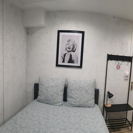 Au 36, Les Apparts Hotel Joigny Luaran gambar