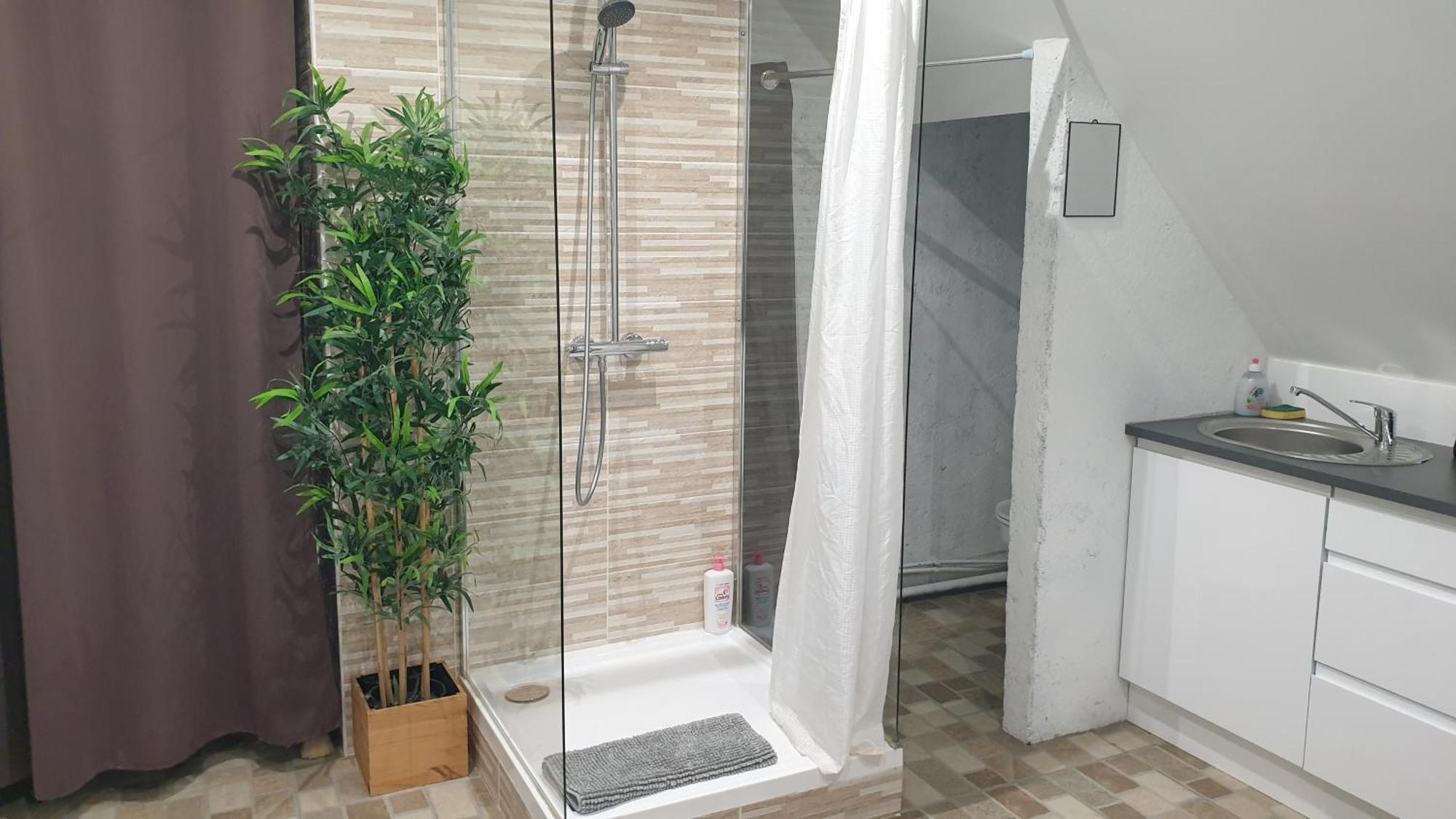 Au 36, Les Apparts Hotel Joigny Luaran gambar