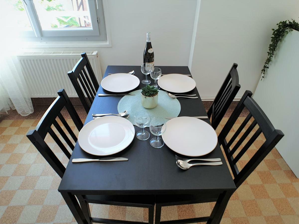 Au 36, Les Apparts Hotel Joigny Luaran gambar