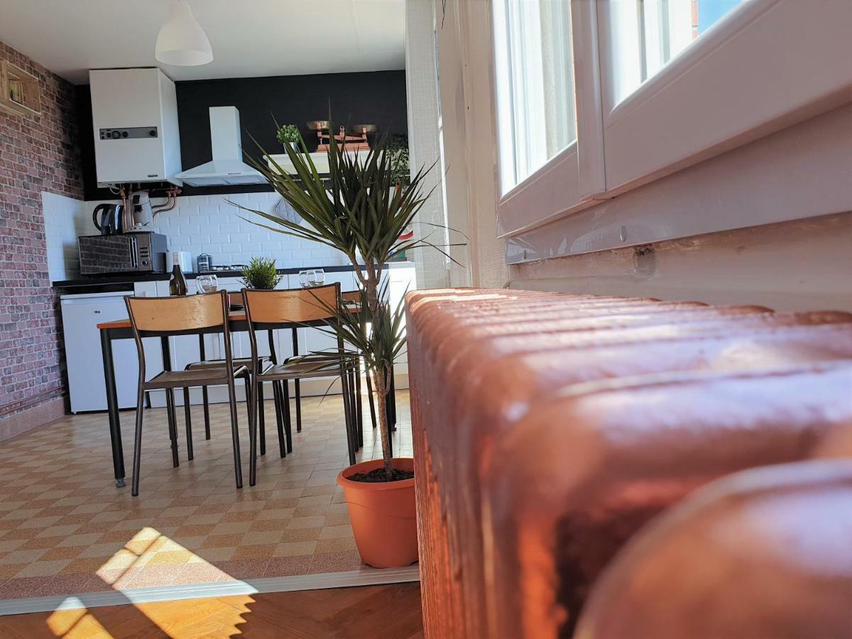 Au 36, Les Apparts Hotel Joigny Luaran gambar