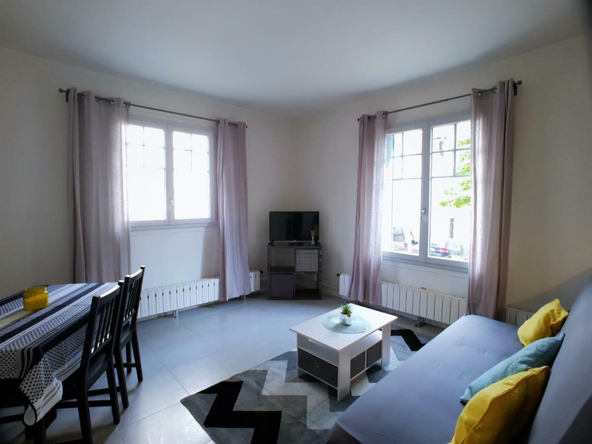 Au 36, Les Apparts Hotel Joigny Luaran gambar