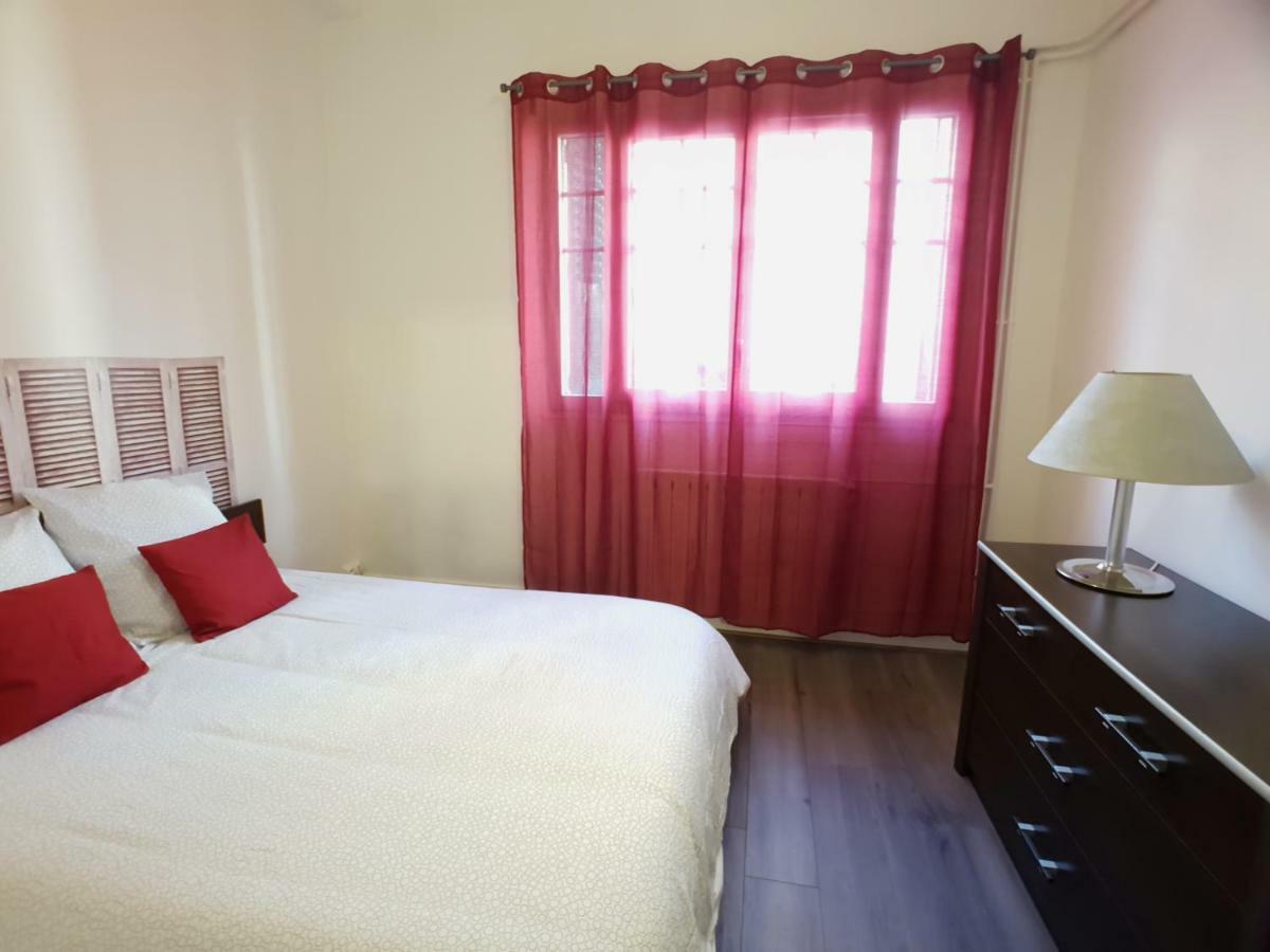 Au 36, Les Apparts Hotel Joigny Luaran gambar